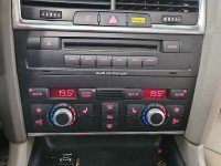 Konsola panel nawiewu AUDI Q7 I 4L 4L0820043F