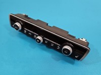 Konsola panel nawiewu Audi A3 8V 8V0820043D