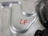Podnośnik przód lewy Nissan Qashqai I J10 06-13 5d HB