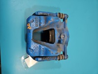 Zacisk przód prawy MERCEDES W176 1.5 CDI