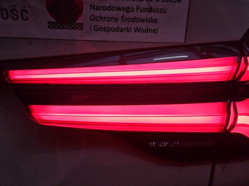 Lampa tył prawa klapy BMW iX3 G08 inny EUROPA H8985013805