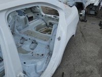 Błotnik tył lewy Skoda Octavia III ćwiartka biały LF9E