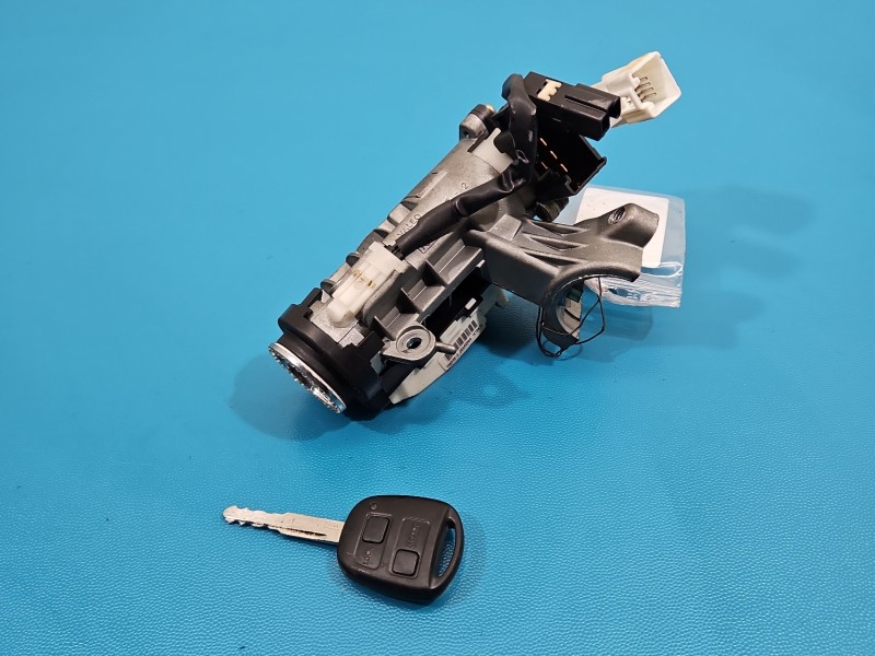 Stacyjka KLUCZYK WKŁADKA Toyota Avensis I T22 73653512