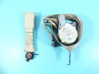 Pas bezpieczeństwa przód prawy pasażera Kia Carnival II 05-14 88820-4D000