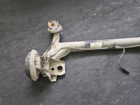 Tylna belka oś tył Ford Fiesta Mk6 1.3 8V