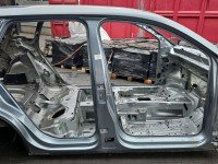 Próg prawy SŁUPEK ŚRODKOWY B Skoda Karoq HB 5d srebrny LF7M/2C2C
