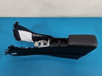 Podłokietnik TUNEL LEXUS CT 10-22 58811-76011 EUROPA