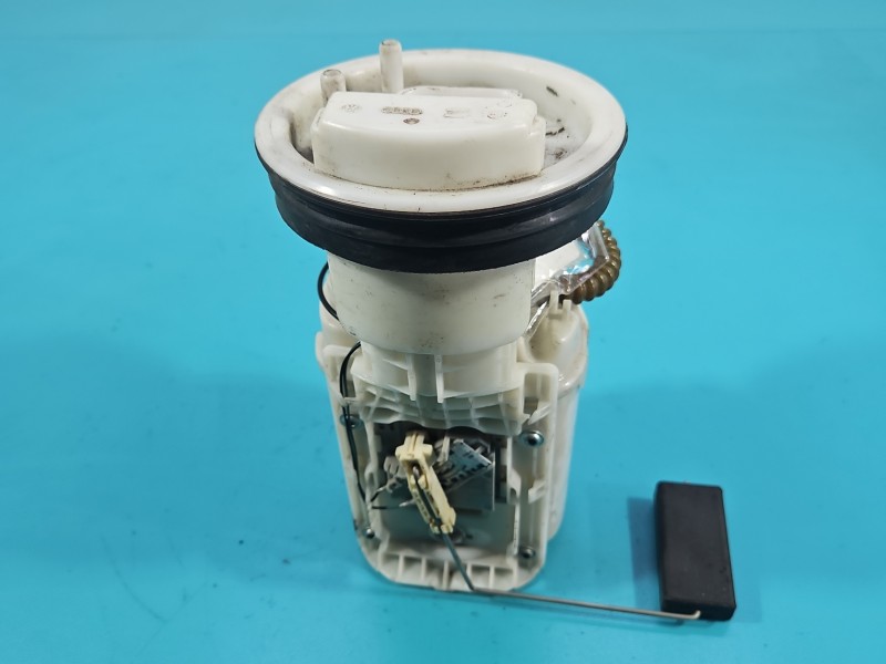 pompka Pompa paliwa Vw Polo IV 9N 1.4 16V 6Q0919051F