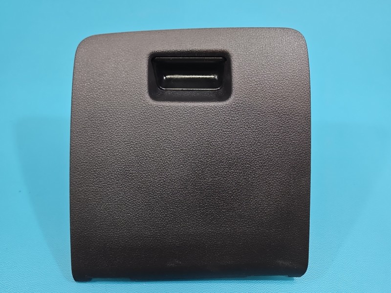 Schowek pasażera Skoda Octavia IV EUROPA