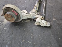 Tylna belka oś tył Vw Passat B5 1.6 8V wiel