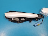 Klamka przód prawa zewnętrzna Peugeot 3008 II 9686433680U