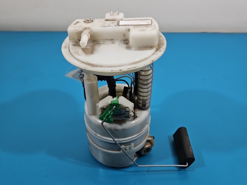 pompka Pompa paliwa Renault Clio III 1.6 16V 5257916