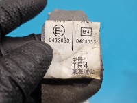 Pas bezpieczeństwa tył lewy TOYOTA, Europejska Toyota Prius II XW20 03-