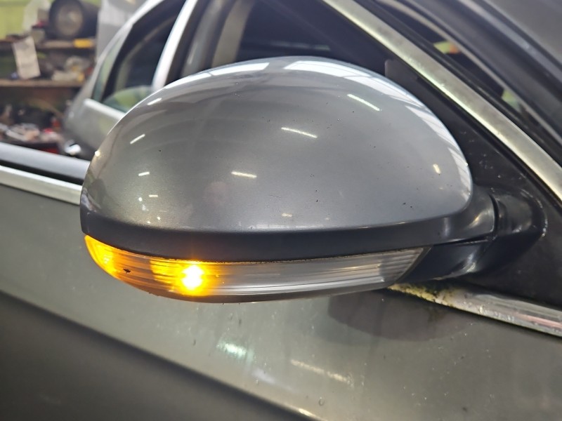 Lusterko prawe Vw Passat B6 szary, LA7T europa