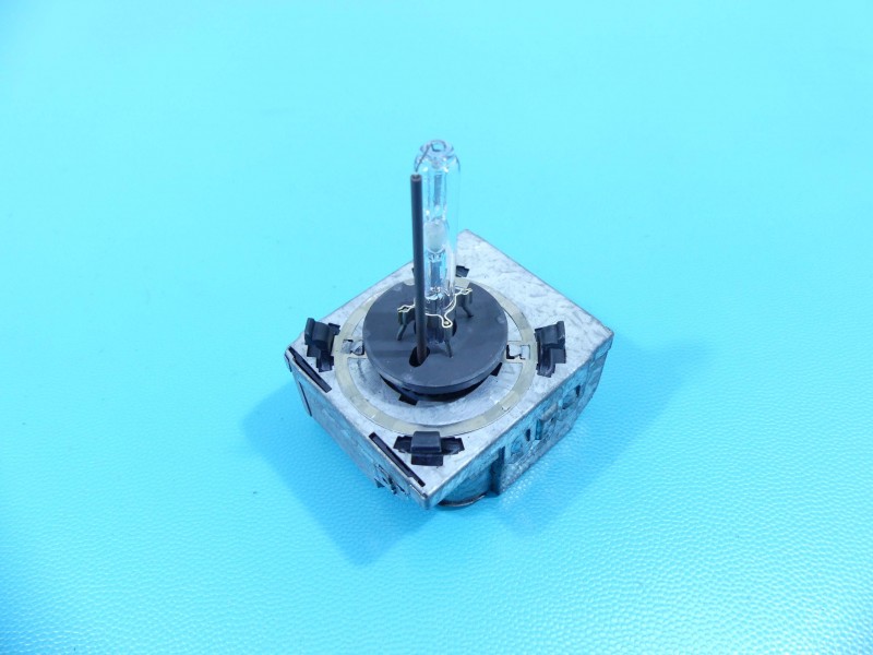 ŻARNIK STARTER ZAPŁONNIK CEWKA XENON Opel Vectra C 5DD008319-50