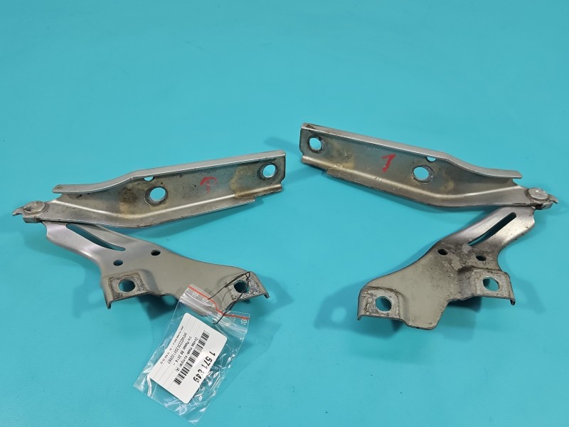 Zawias maski komplet lewy prawy Vw Passat B8 LA7W 3G0823302, 3G0823301