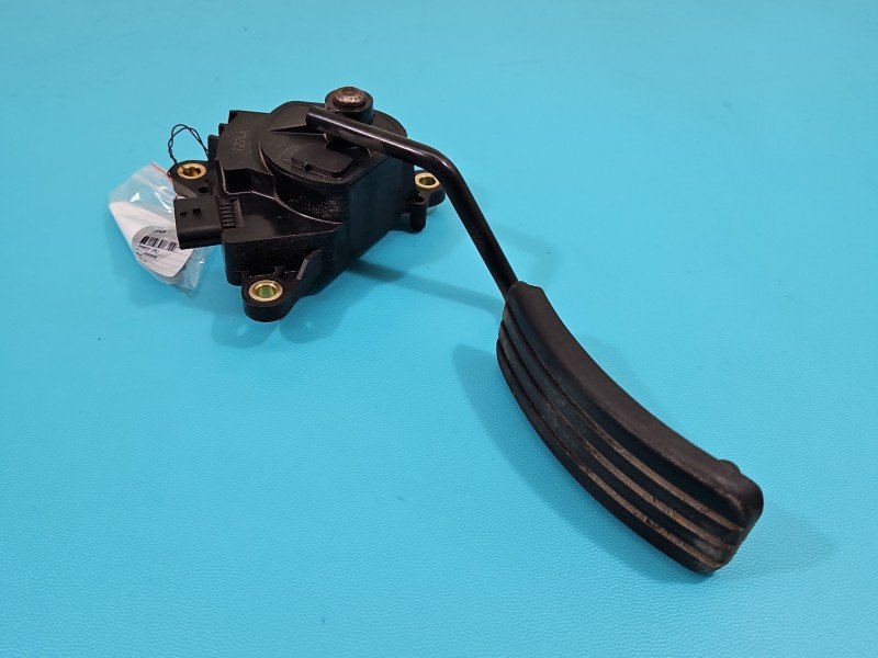 Pedał gazu potencjometr Renault Scenic II 8200159645 1.4 16V
