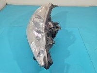 Reflektor prawy lampa przód Peugeot 207 EUROPA