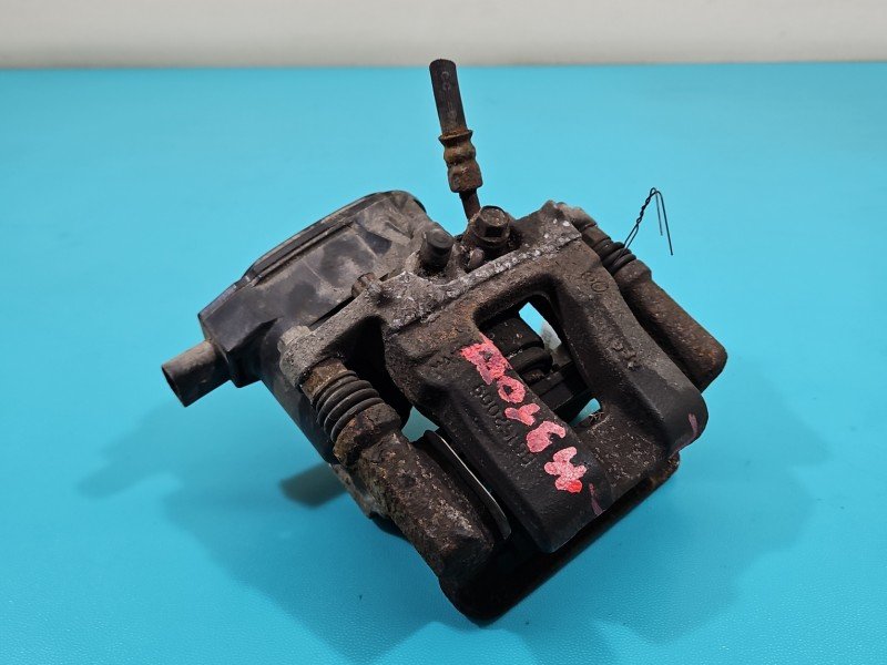 Zacisk tył lewy Hyundai I40 1.7 crdi kombi