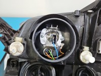 Reflektor prawy lampa przód Opel Meriva A EUROPA 93321053, 89308560