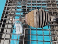 Półoś przód lewa Skoda Octavia IV 2.0 TDI manual