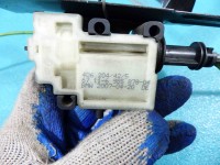 Siłownik klapki wlewu paliwa Bmw e60 e61 6985878-04