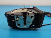 Zamek przód prawy Nissan Qashqai I J10 06-13 EUROPA Nissan, 3pin. Brak nr