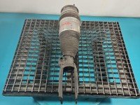 Amortyzator przód prawy przedni Porsche Cayenne II