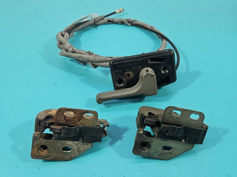 Zamek tył lewy A9067400088 Vw Crafter 06- Volkswagen, drzwi skrzydłowe