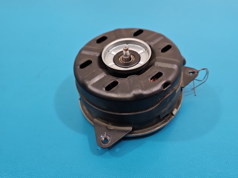 Wentylatory Wentylator chłodnicy Toyota Corolla E21 19- 1.8 16V 16363-0T200, 168000-1960