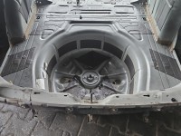 Pas tylny podłoga wanna bagażnika Vw Jetta VI sedan