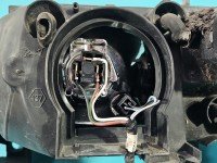 Reflektor prawy lampa przód Renault Master II EUROPA