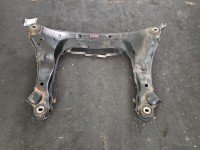 WÓZEK KOŁYSKA TRAWERS Sanki Belka silnika Audi A4 B7 2.0 tdi