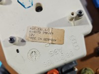 Licznik Audi 80 B4 893919067 2.0 jedn EUROPA