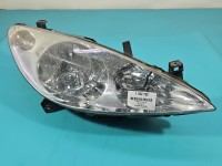 Reflektor prawy lampa przód Peugeot 307 EUROPA