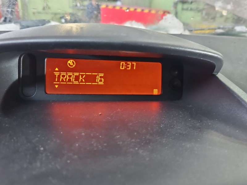 Wyświetlacz Renault Clio III 280340017R monitor
