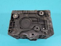Obudowa akumulatora podstawa Renault Twingo II 8200654694B 1,2.0 16V