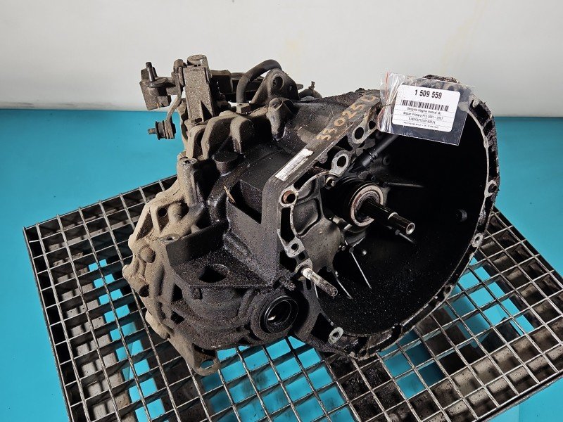 Skrzynia biegów ND0102 Nissan Primera P12 1.9 dci Skrzynia biegów ND0102 Nissan Primera P12 1.9 dci