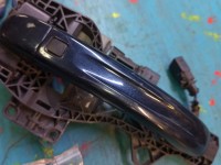 Klamka tył prawa zewnętrzna AUDI Q7 I 4L 8H0959985B