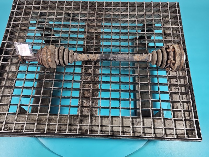 Półoś tył lewa Bmw e90 2.0d M47 manual