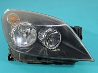 Reflektor prawy lampa przód Opel Astra III H EUROPA