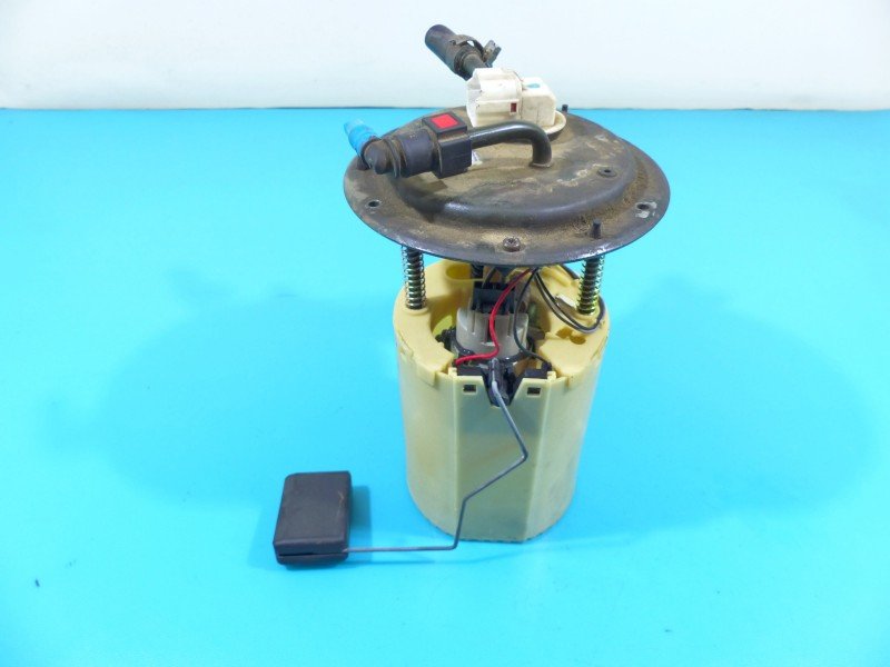 Pompa paliwa Kia Shuma 1.6 16v F00T058506