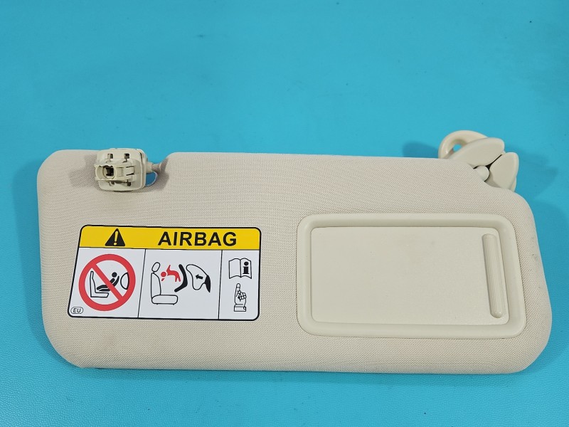 Przesłonka prawa LEXUS CT 10-22 DASZEK osłona przeciwsłoneczna