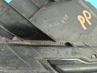 Reflektor prawy lampa przód Toyota Avensis Verso EUROPA