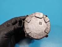 Pompka obiegu wody pompa Renault Trafic III 2.0 dci 0392024097