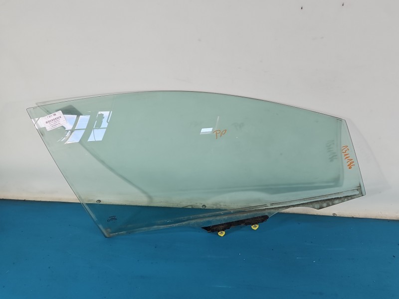 Szyba drzwi przód prawa Toyota Corolla E21 19- sedan