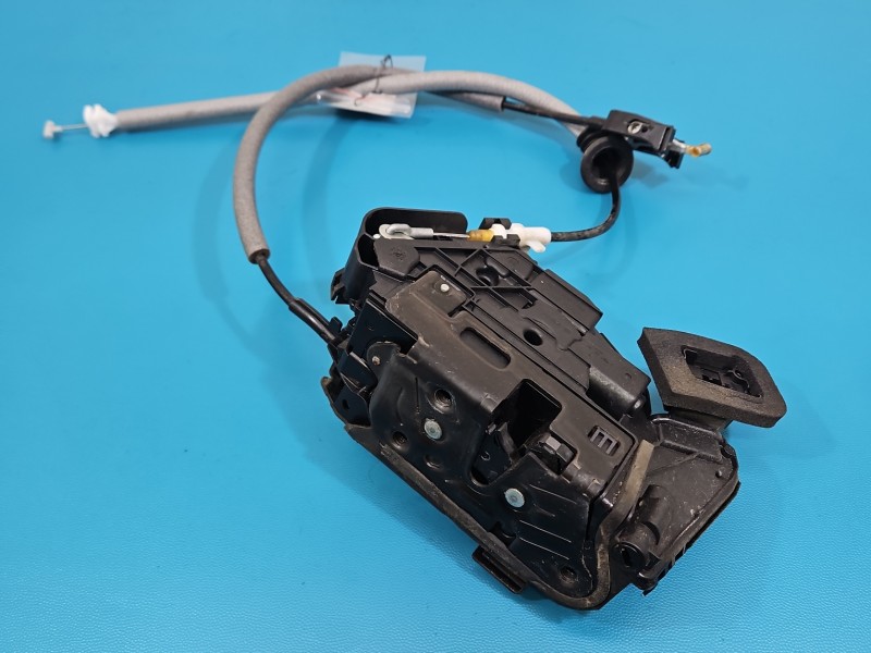 Zamek przód prawy B6C-5TB837016C, 5TB837016C Skoda Octavia IV EUROPA 7pin