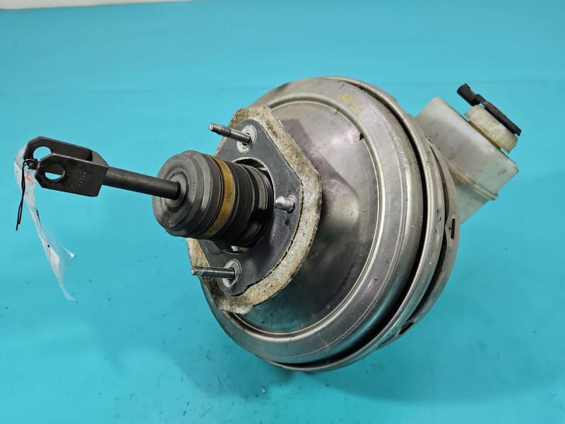 Serwo hamulcowe BMW F01 6782289, 296785394025 3.0d