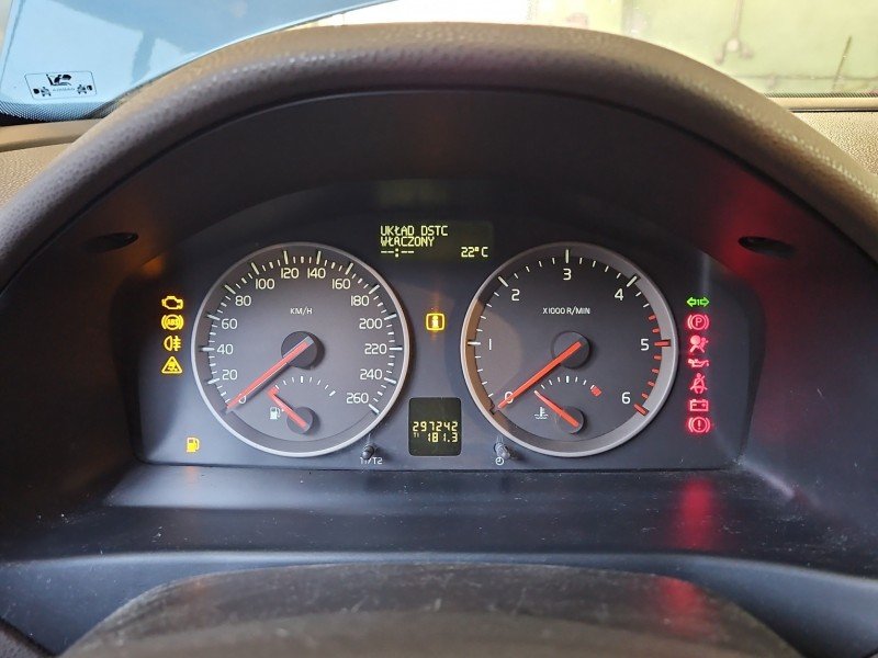 Licznik Volvo V50 S40 II 30710071 2.0d EUROPA