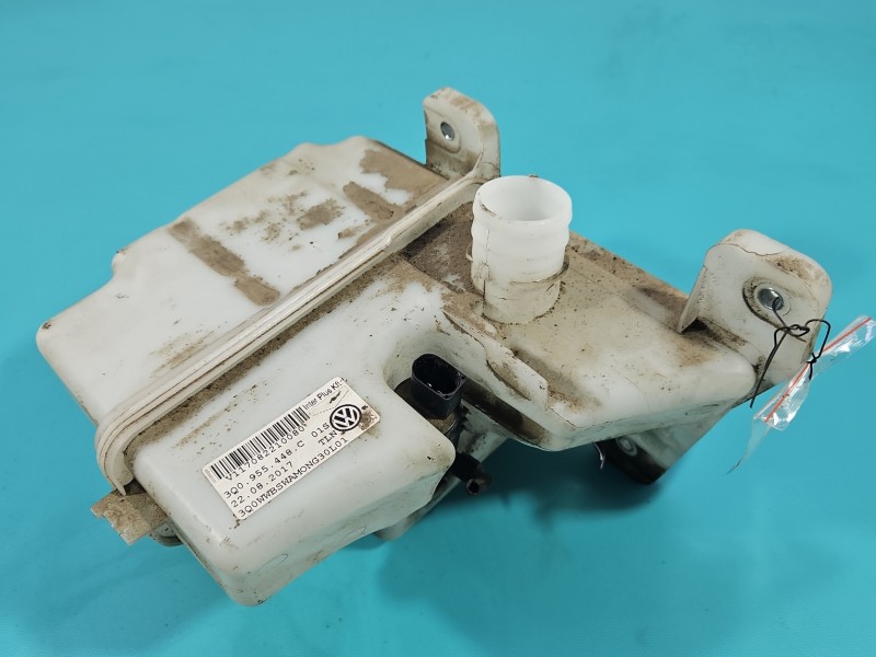 Zbiornik Zbiorniczek płynu spryskiwacza Vw Passat B8